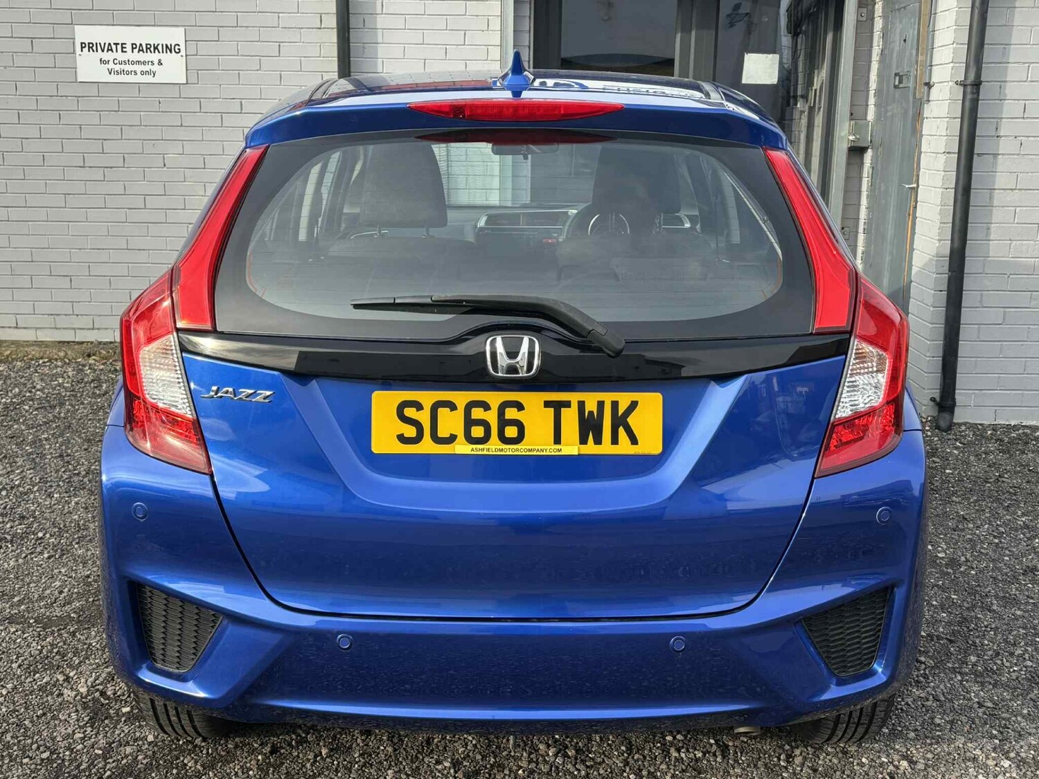 Used Honda Jazz 2017 for sale - 77628996: Photo 5