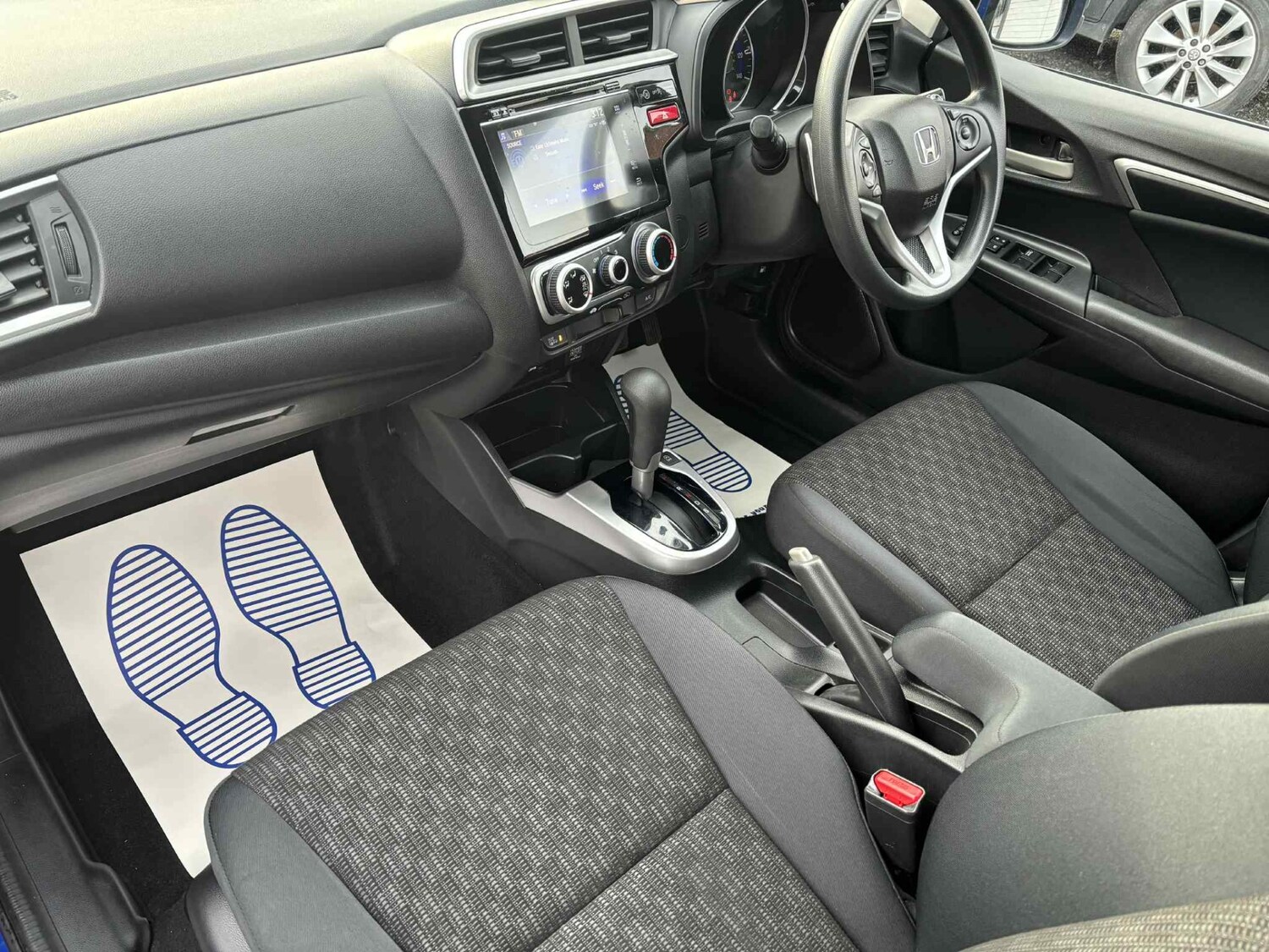 Used Honda Jazz 2017 for sale - 77628996: Photo 9