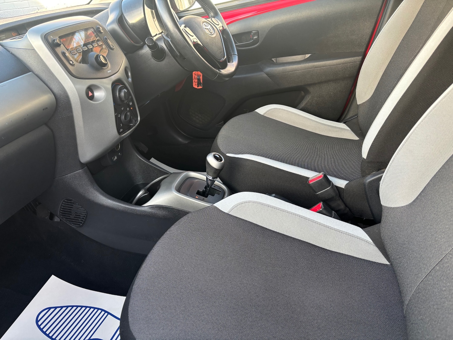 Used Toyota AYGO 2015 for sale - 77166213: Photo 10