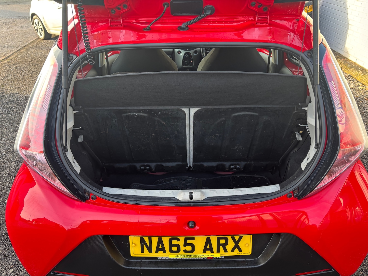 Used Toyota AYGO 2015 for sale - 77166213: Photo 19