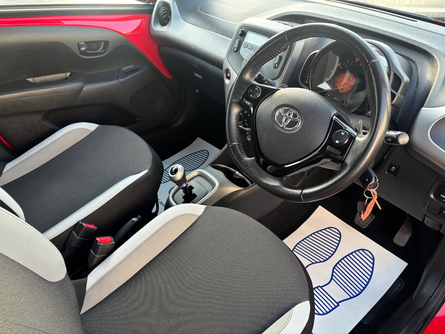 Used Toyota AYGO 2015 for sale - 77166213: Photo 7