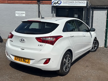 Used Hyundai i30 2015 for sale - 79608724: Photo