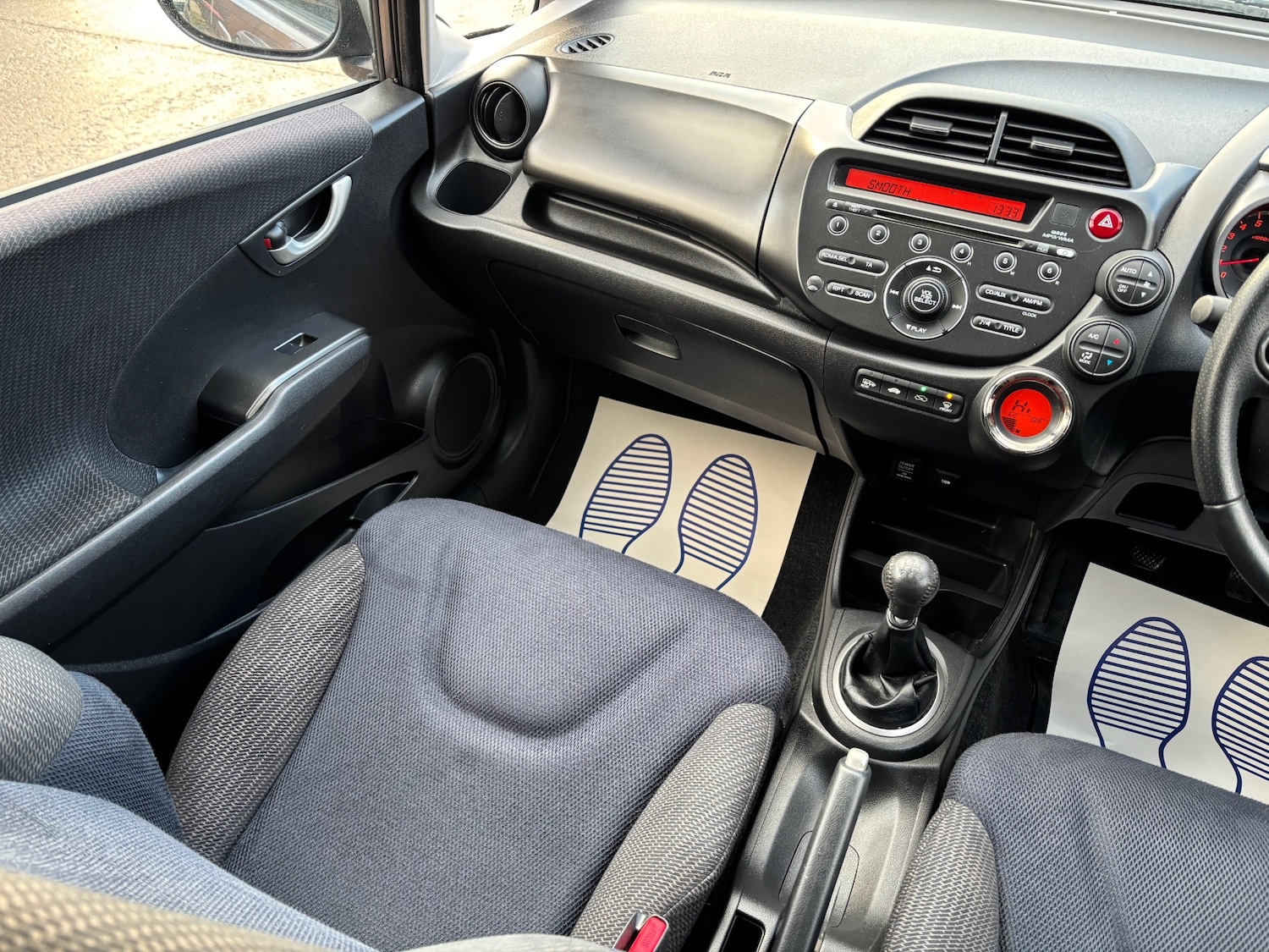 Used Honda Jazz 2015 for sale - 77166177: Photo 15