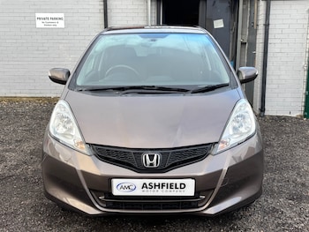 Used Honda Jazz 2015 for sale - 77166177: Photo