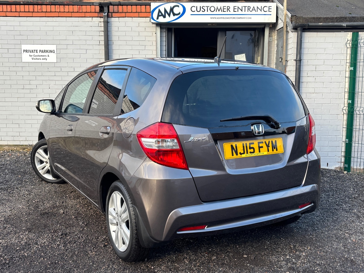 Used Honda Jazz 2015 for sale - 77166177: Photo 6