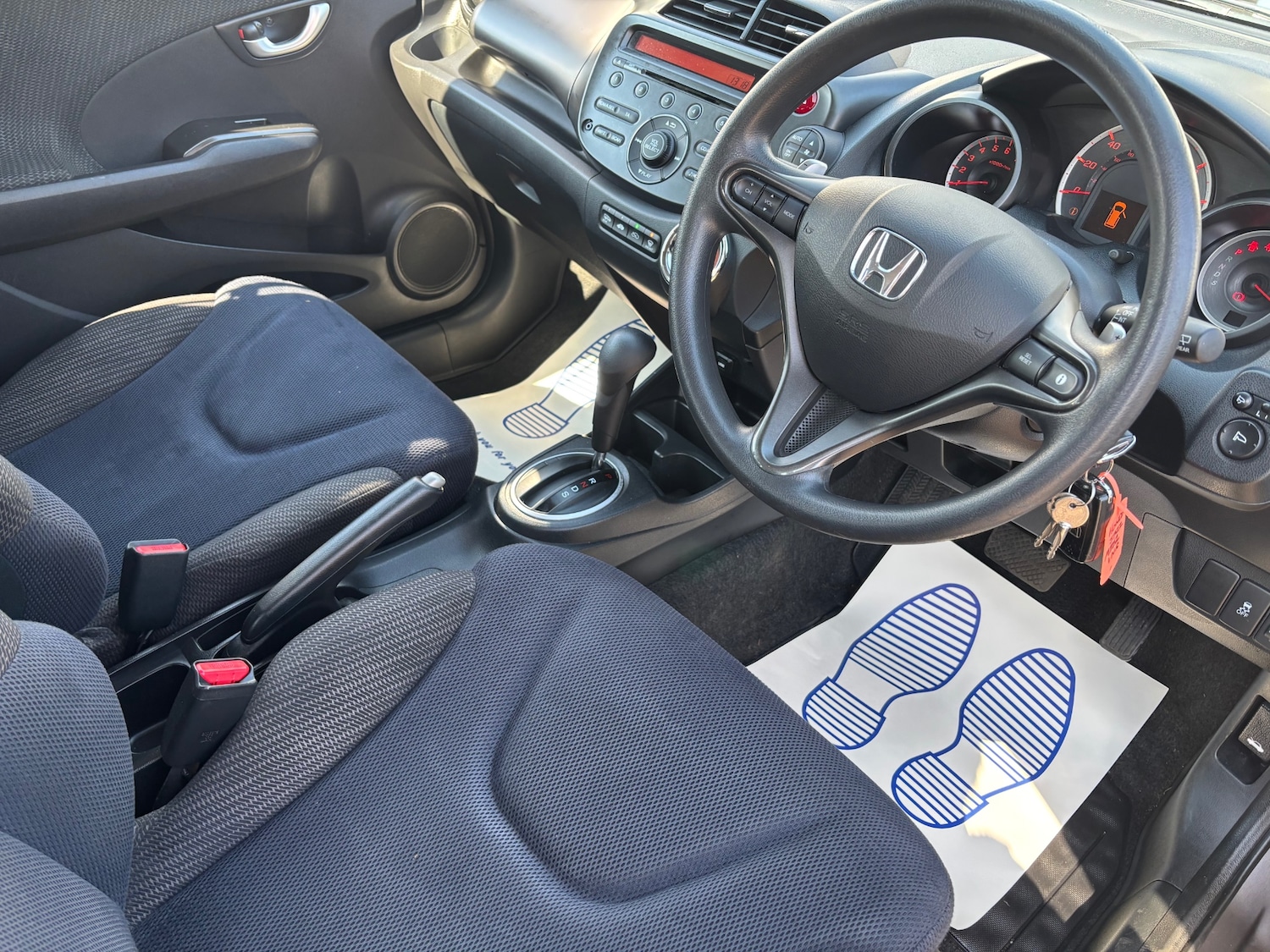 Used Honda Jazz 2012 for sale - 77977307: Photo 7