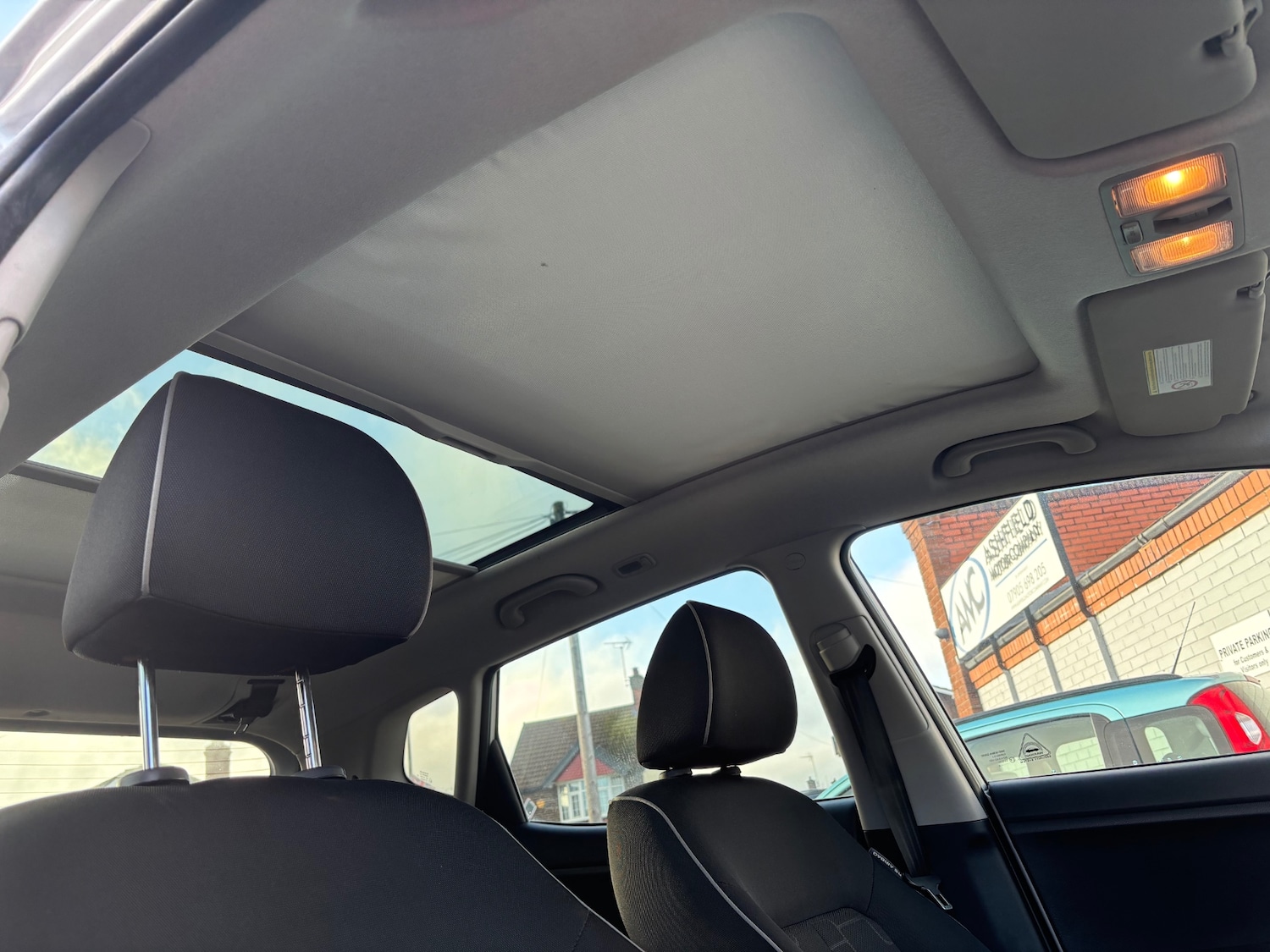 Used Kia Venga 2010 for sale - 77166230: Photo 15