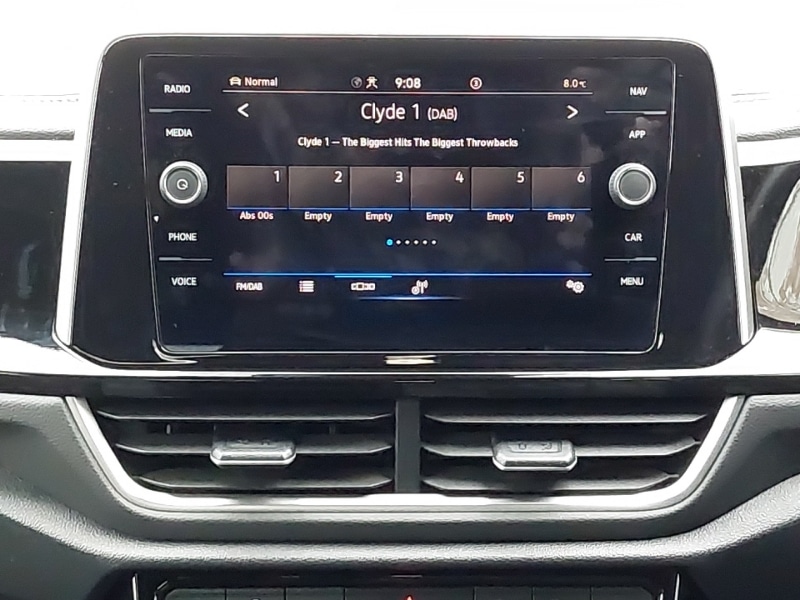 Used Volkswagen T-Roc 2022 for sale - 76451106: Photo 10