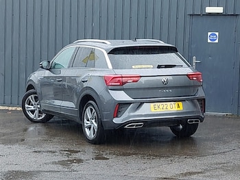 Used Volkswagen T-Roc 2022 for sale - 76451106: Photo