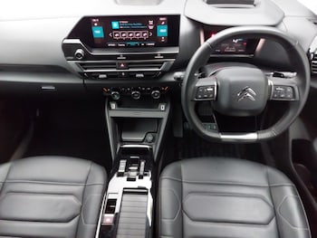 Used Citroen C4 2022 for sale - 76560541: Photo