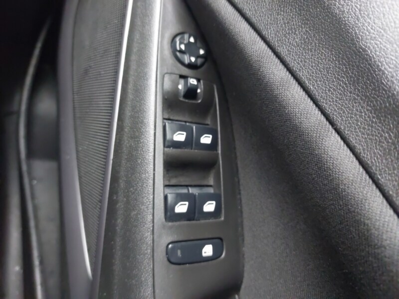 Used Vauxhall Crossland 2022 for sale - 76493358: Photo 17