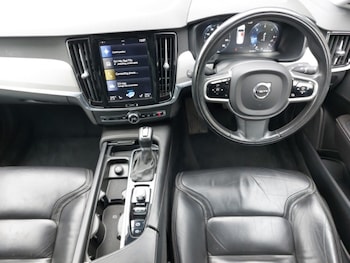 Used Volvo S90 2017 for sale - 78041274: Photo