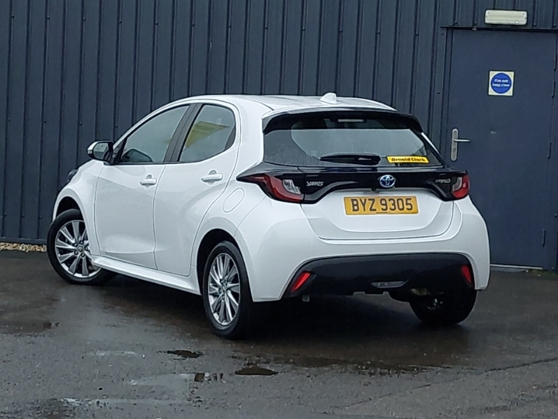 Used Toyota Yaris 2023 for sale - 76548947: Photo 3