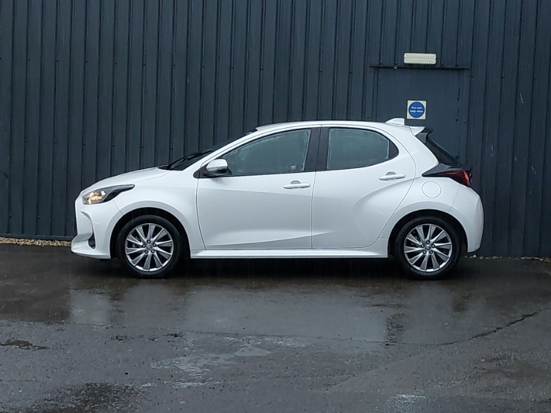 Used Toyota Yaris 2023 for sale - 76548947: Photo 4