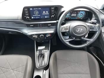 Used Hyundai BAYON 2023 for sale - 79573577: Photo