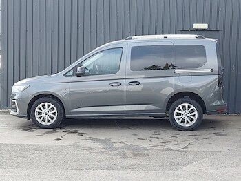 Used Ford Tourneo Connect 2023 for sale - 78147486: Photo