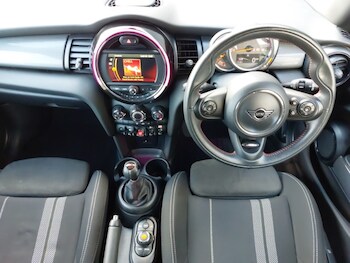 Used MINI Hatch 2020 for sale - 76533023: Photo