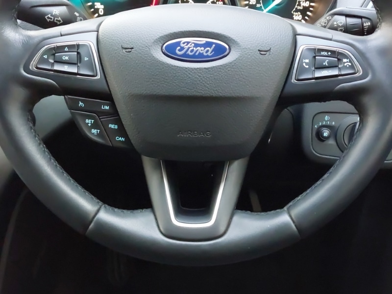 Used Ford Kuga 2017 for sale - 77424383: Photo 15