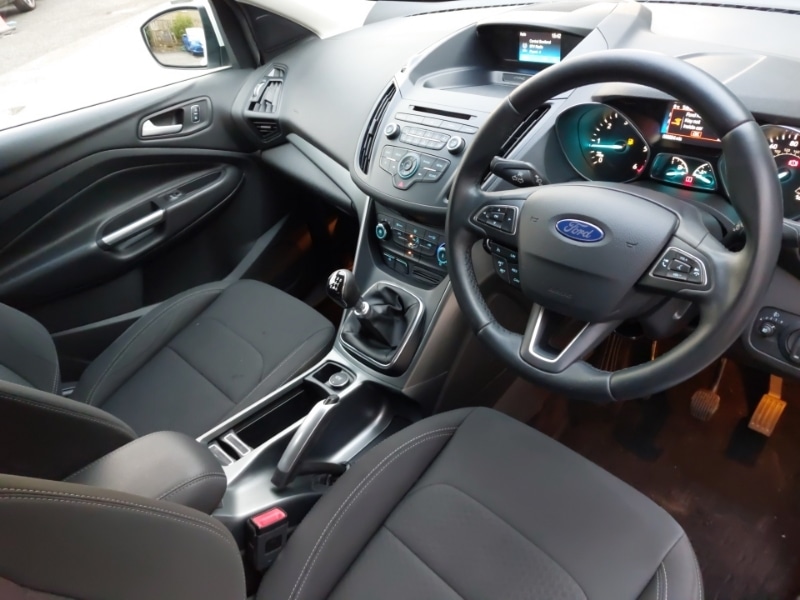 Used Ford Kuga 2017 for sale - 77424383: Photo 16