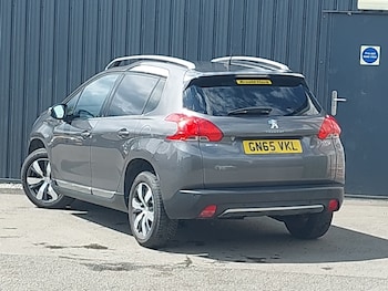 Used Peugeot 2008 2015 for sale - 78771132: Photo