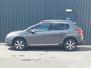 Used Peugeot 2008 2015 for sale - 78771132: Photo