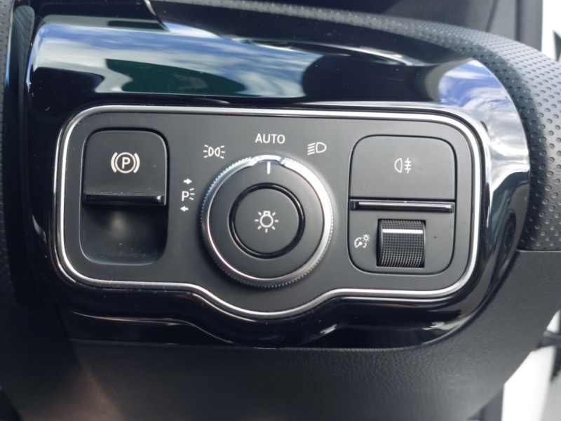 Used Mercedes-Benz A-Class 2019 for sale - 77751204: Photo 18