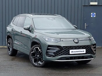 Used Volkswagen Touran 2025 for sale - 77495353: Photo