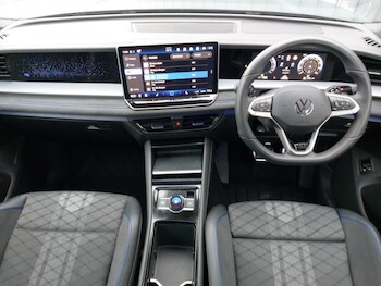 Used Volkswagen Touran 2025 for sale - 77495353: Photo