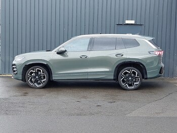 Used Volkswagen Touran 2025 for sale - 77495353: Photo