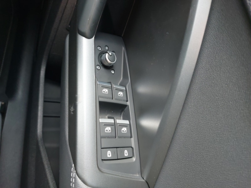 Used Audi Q3 2023 for sale - 76579467: Photo 17