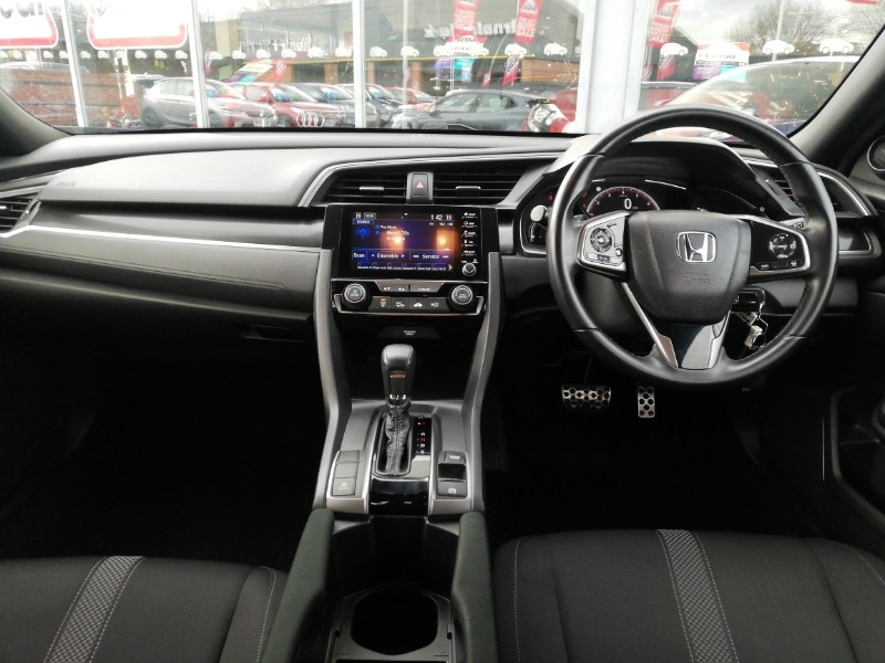 Used Honda Civic 2021 for sale - 77852166: Photo 2