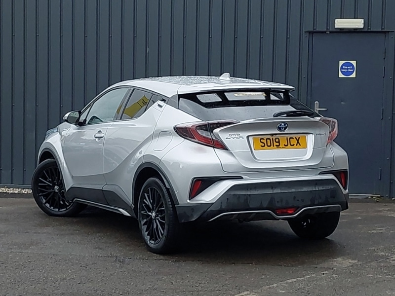 Used Toyota C-HR 2019 for sale - 76427649: Photo 3