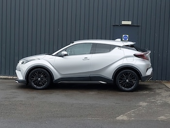 Used Toyota C-HR 2019 for sale - 76427649: Photo