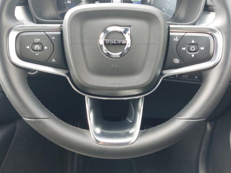 Used Volvo XC40 2023 for sale - 77189978: Photo 16