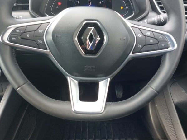 Used Renault Clio 2023 for sale - 75513878: Photo 16