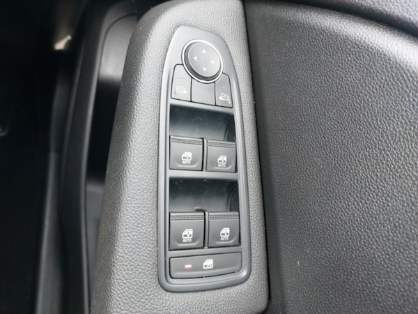 Used Renault Clio 2023 for sale - 75513878: Photo 17