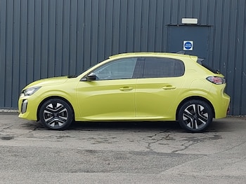 Used Peugeot 208 2025 for sale - 78647413: Photo