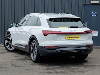 Used Audi Q8 2023 for sale - 78963095: Photo