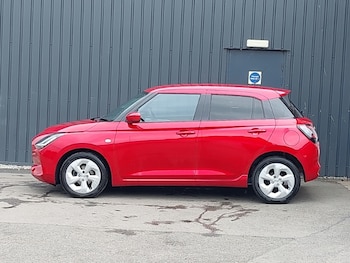 Used Suzuki Swift 2024 for sale - 78957207: Photo