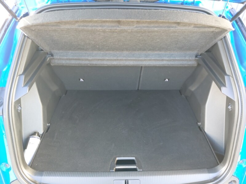 Used Peugeot 2008 2023 for sale - 77544346: Photo 8