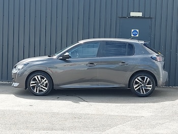 Used Peugeot 208 2023 for sale - 78983366: Photo