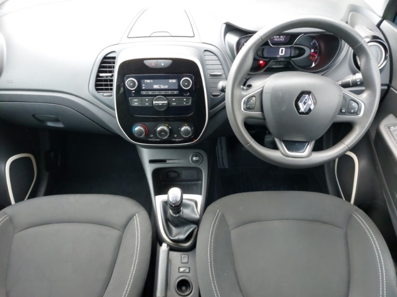 Used Renault Captur 2019 for sale - 76533025: Photo 2