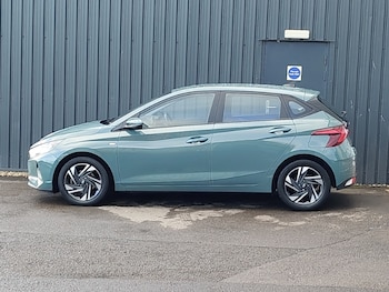 Used Hyundai i20 2022 for sale - 77062781: Photo