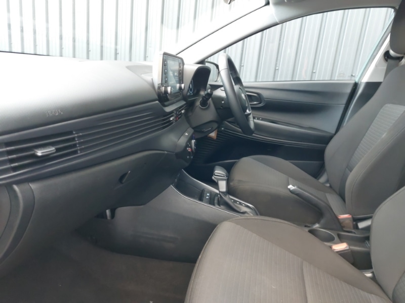 Used Hyundai i20 2022 for sale - 77062781: Photo 5