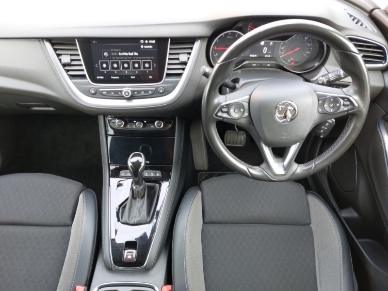 Used Vauxhall Grandland X 2019 for sale - 76150635: Photo 2