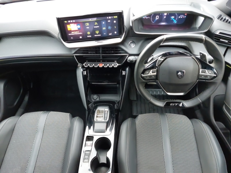 Used Peugeot 2008 2023 for sale - 77682623: Photo 2