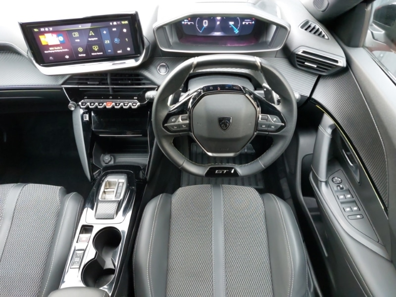 Used Peugeot 2008 2023 for sale - 77682623: Photo 7