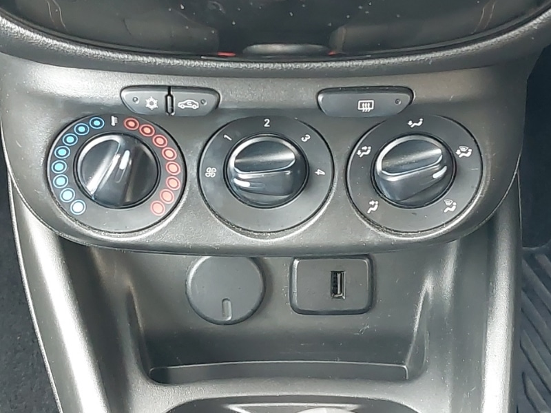 Used Vauxhall Corsa 2018 for sale - 78202915: Photo 14