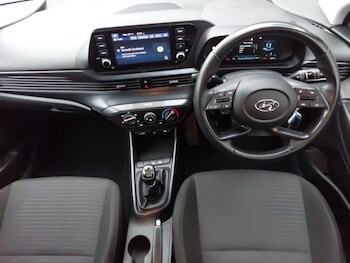 Used Hyundai i20 2022 for sale - 76484014: Photo