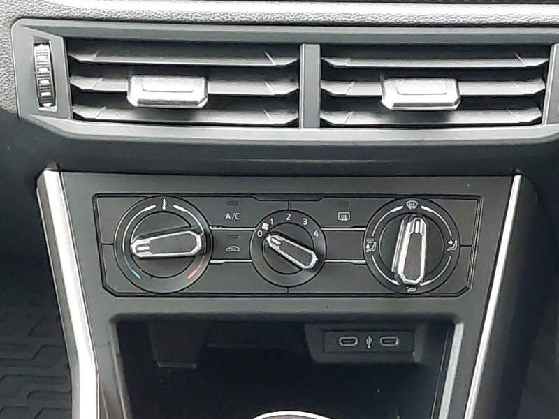 Used Volkswagen Polo 2024 for sale - 77832784: Photo 14